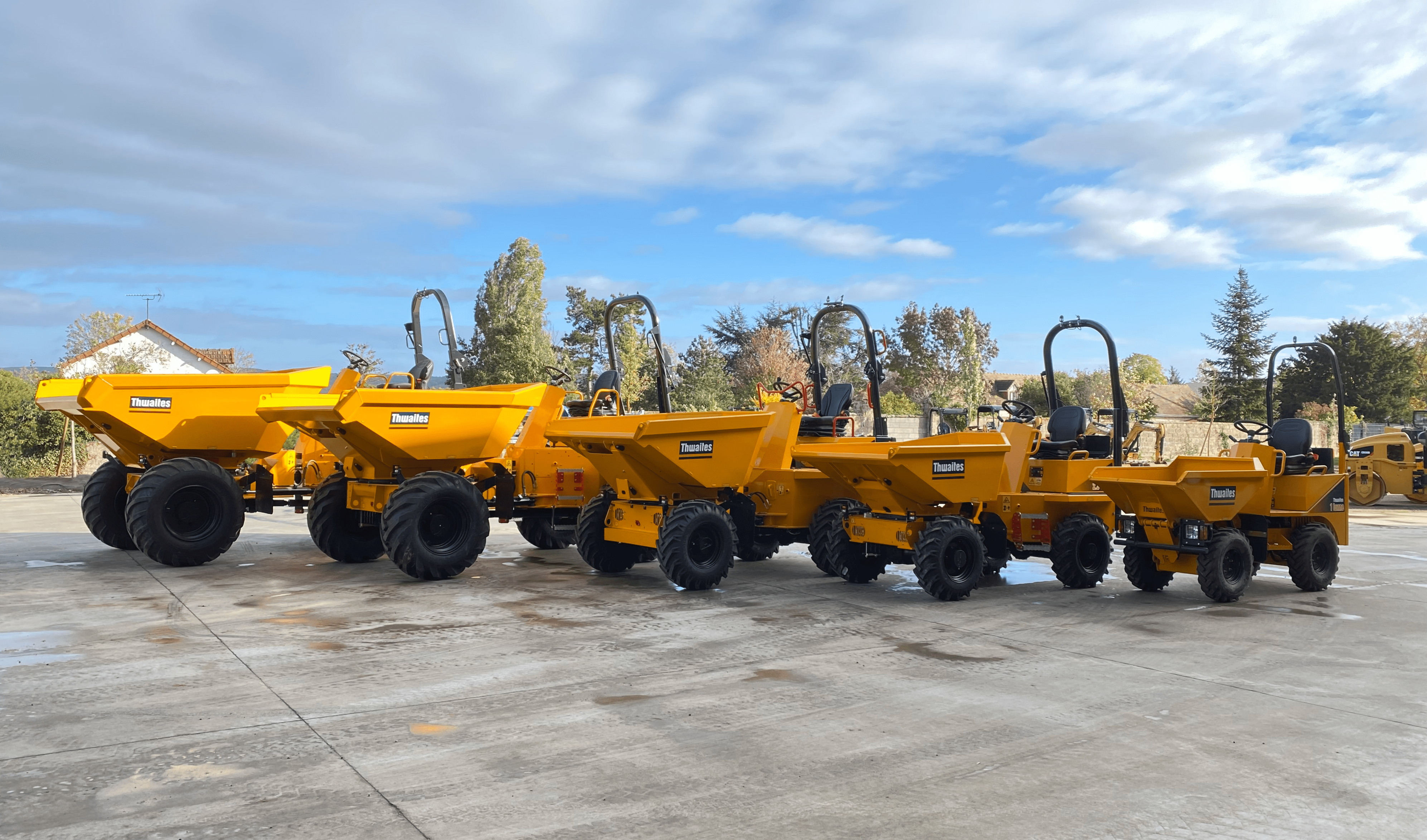Gamme dumpers Thwaites de 1 tonne à 9 tonnes disponible à la vente et location Stage location TP - rogner