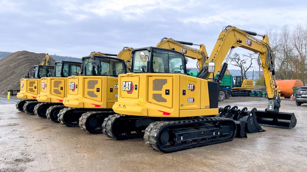 La Minipelle hydraulique avec flèche à géométrie variable (VAB) 308 CR Cat®